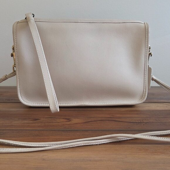 Coach vintage 90's Quinn Convertible Crossbody bag In Bone Color - Picture 4 of 16
